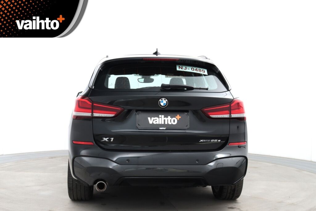 BMW X1 2020 F48 xDrive25e A Business M Sport / LEDit / Nahkaverhoilu / Urheiluistuimet / Navi / Sähköluukku - RAHOITUS TÄHÄN AUTOON VAIN 2.99% - 