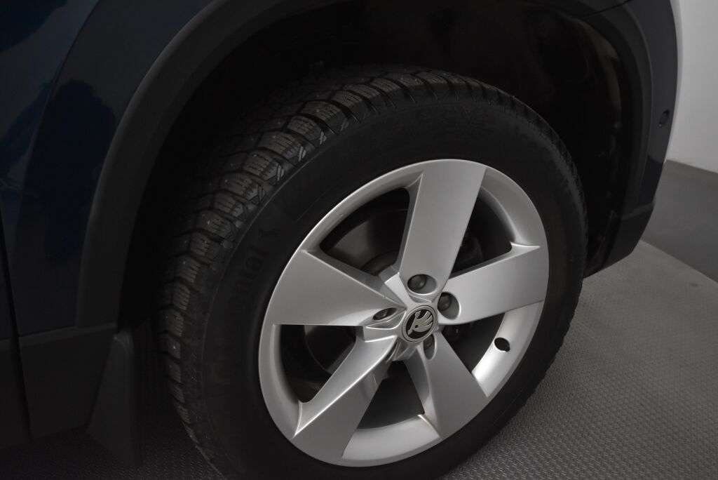 Skoda Karoq 2019 1,5 TSI Style DSG Autom. / Adapt. vakkari / Keyless / Suomiauto