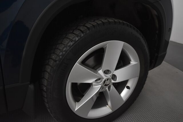 Skoda Karoq 2019 1,5 TSI Style DSG Autom. / Adapt. vakkari / Keyless / Suomiauto