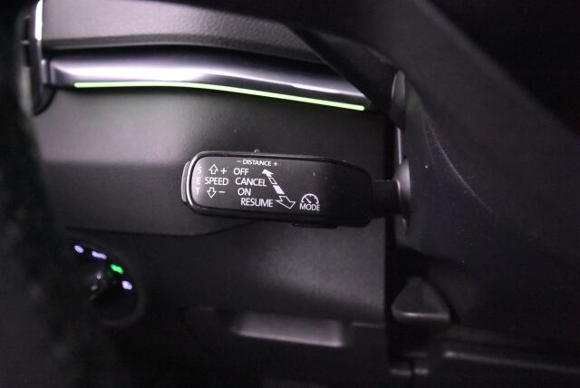 Skoda Karoq 2019 1,5 TSI Style DSG Autom. / Adapt. vakkari / Keyless / Suomiauto