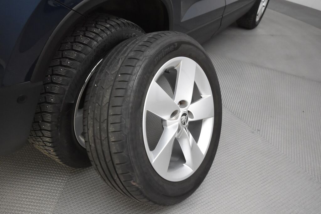 Skoda Karoq 2019 1,5 TSI Style DSG Autom. / Adapt. vakkari / Keyless / Suomiauto
