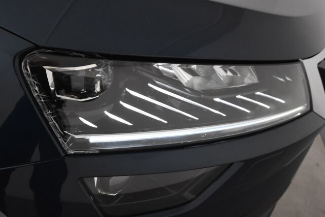 Skoda Karoq 2019 1,5 TSI Style DSG Autom. / Adapt. vakkari / Keyless / Suomiauto