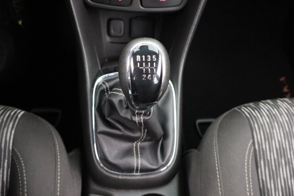 Opel Mokka 2014 5-ov Enjoy 1,4 Turbo Start/Stop 4x4 103kW MT6 / Vakkari / Lämm. ratti / Juuri katsastettu /
