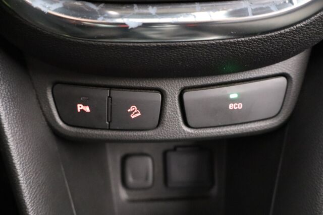 Opel Mokka 2014 5-ov Enjoy 1,4 Turbo Start/Stop 4x4 103kW MT6 / Vakkari / Lämm. ratti / Juuri katsastettu /