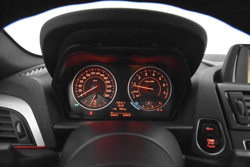 BMW 220 2015 F22 Coupe 220i Business Sport / Sport penkit/ Xenonit / Tutkat