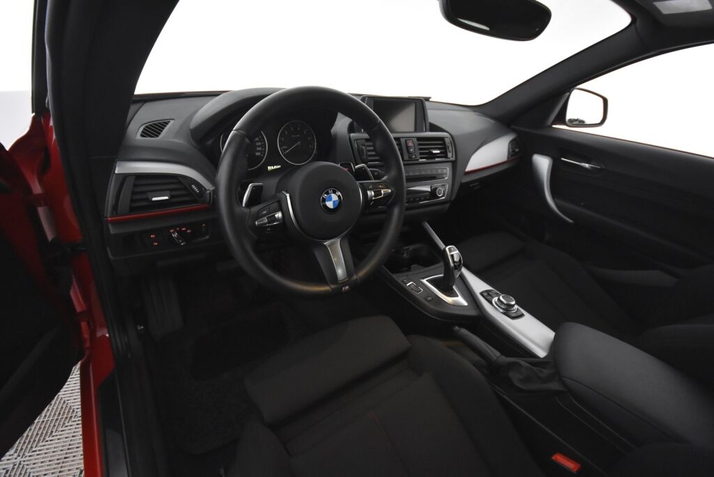 BMW 220 2015 F22 Coupe 220i Business Sport / Sport penkit/ Xenonit / Tutkat