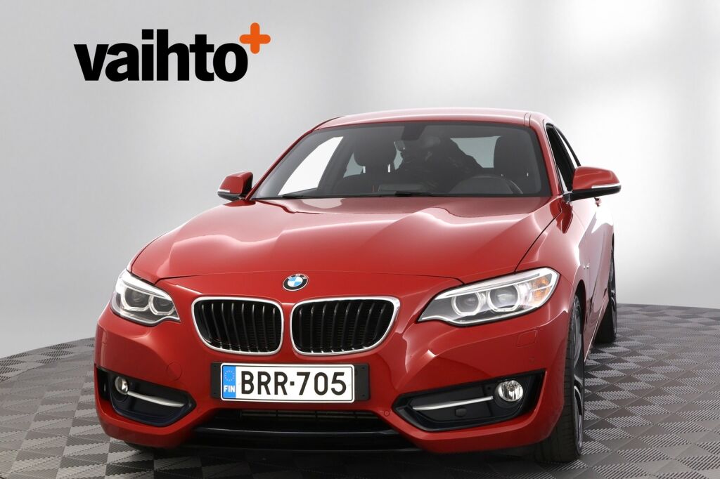 BMW 220 2015 F22 Coupe 220i Business Sport / Sport penkit/ Xenonit / Tutkat