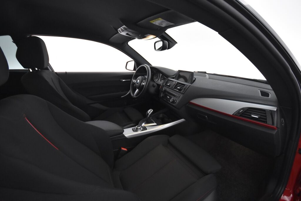 BMW 220 2015 F22 Coupe 220i Business Sport / Sport penkit/ Xenonit / Tutkat