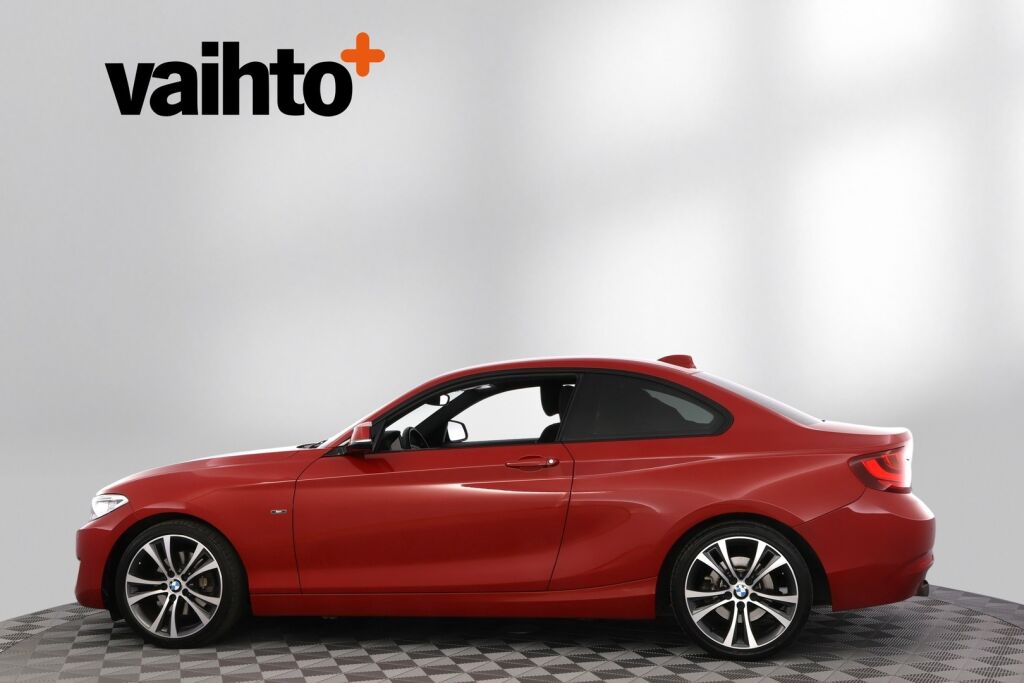 BMW 220 2015 F22 Coupe 220i Business Sport / Sport penkit/ Xenonit / Tutkat