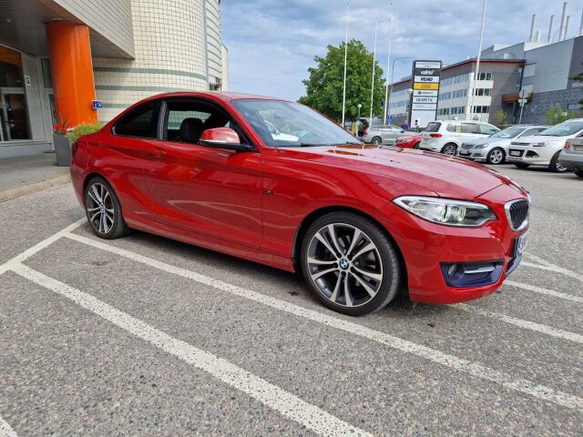 BMW 220 2015 F22 Coupe 220i Business Sport / Sport penkit/ Xenonit / Tutkat