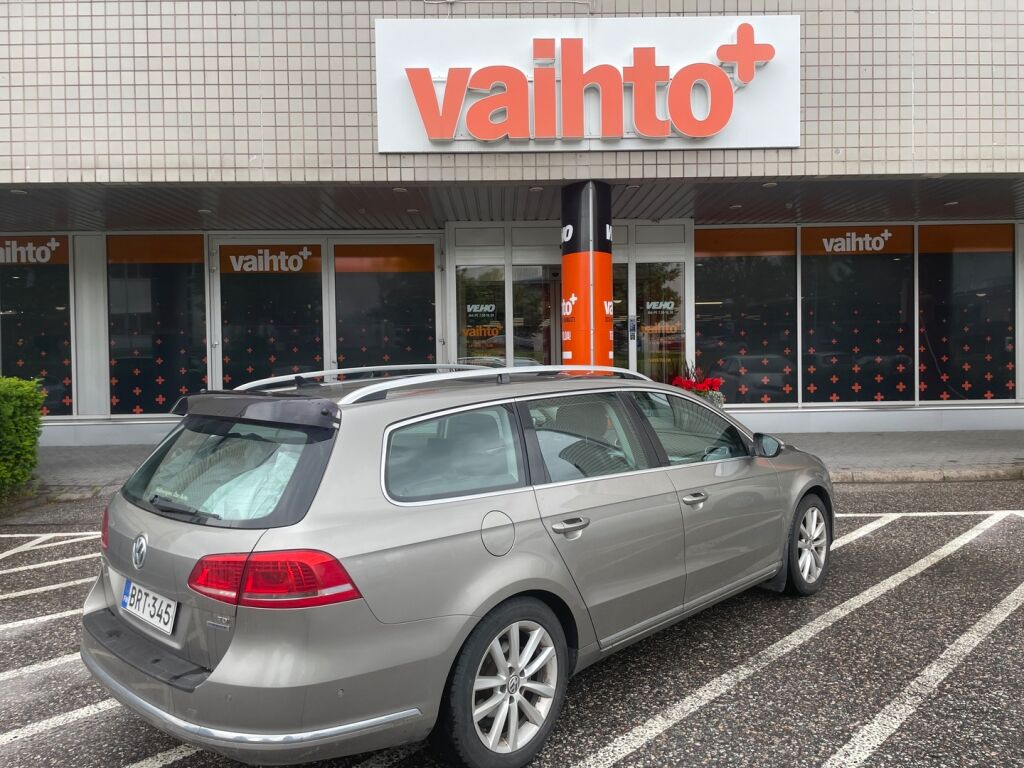 Volkswagen Passat 2014 Variant Highline 1,6 TDI 77 kW (105 hv) BlueMotion Technology DSG-automaatti / Kattoluukku/Webasto/ Alcantara/Navi