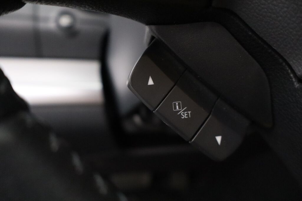 Subaru Outback 2015 2,5i Ridge CVT / Adapt.Vakkari / Suomiauto / Kaistavahti / Lohko+Sp / P.Kamera
