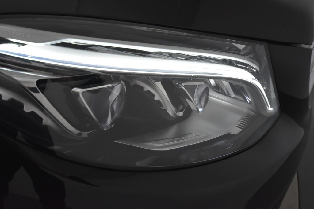Mercedes-Benz GLE 2016 350 d 4Matic AMG / Webasto / Koukku / Kamera / Navi / Nahkasisusta /  Led valot