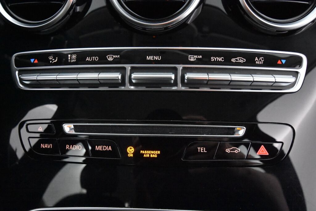 Mercedes-Benz C 2017 200 Edition 4MATIC / Led-ajovalot / IHC+ / 2-Omisteinen / Suomi-auto