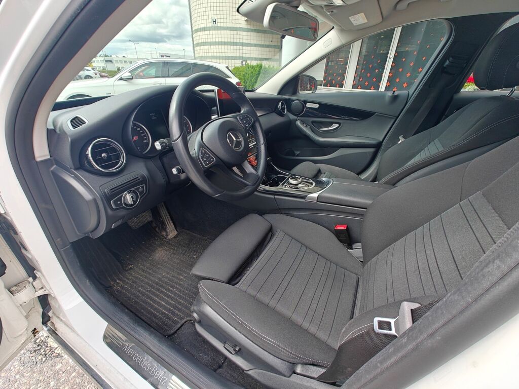 Mercedes-Benz C 2017 200 Edition 4MATIC / Led-ajovalot / IHC+ / 2-Omisteinen / Suomi-auto