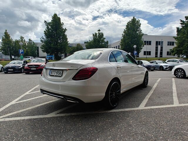 Mercedes-Benz C 2017 200 Edition 4MATIC / Led-ajovalot / IHC+ / 2-Omisteinen / Suomi-auto