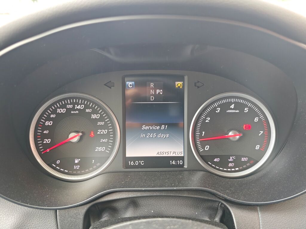 Mercedes-Benz C 2017 200 Edition 4MATIC / Led-ajovalot / IHC+ / 2-Omisteinen / Suomi-auto