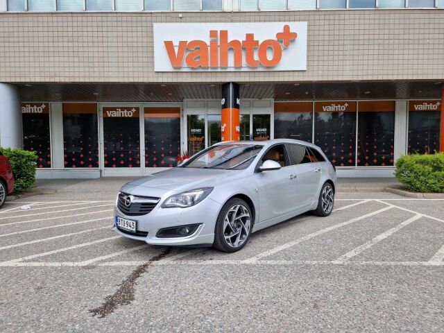 Opel Insignia 2017 Sports Tourer Sport 2,0 CDTI 4x4 125kW AT6 / Navi / Koukku / Nahkasisusta / Mustipenkki / Acc
