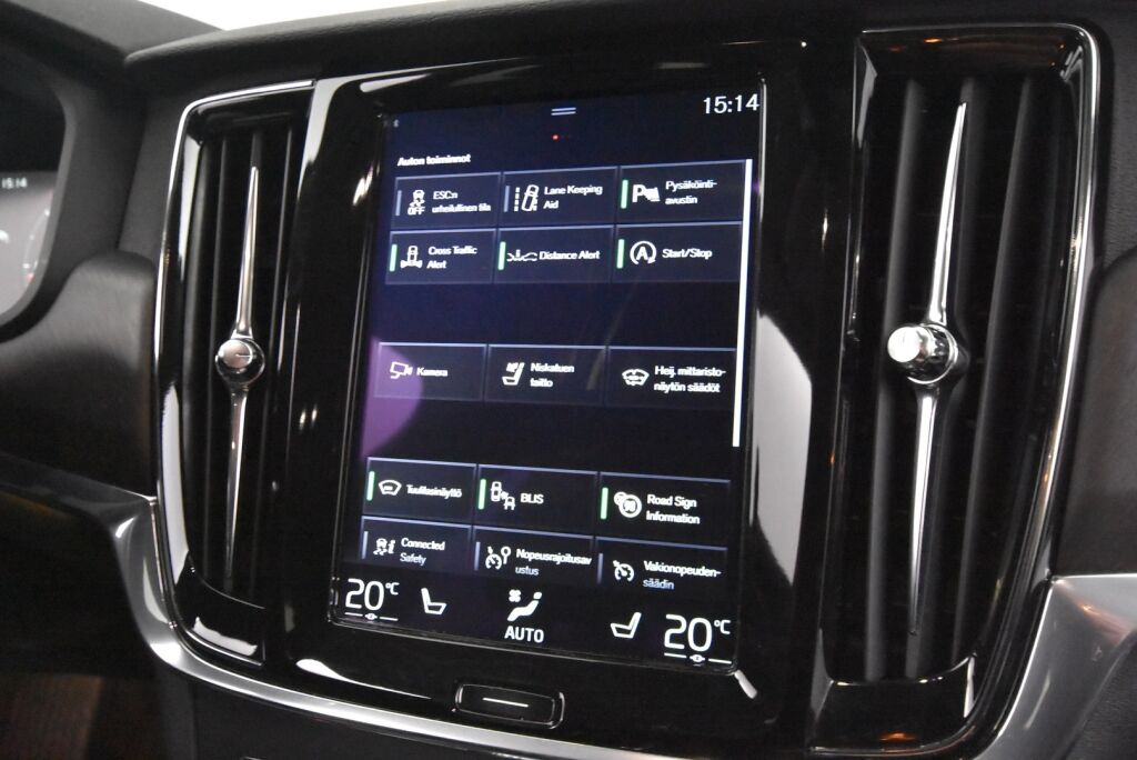 Volvo V90 Cross Country 2017 D4  AWD Pro aut / Vetokoukku / HUD / VOC / BLIS / Adapt. vakkari / 360-kamera /