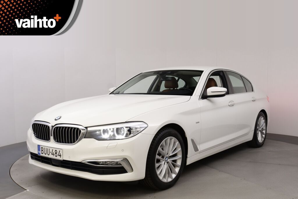 BMW 520 2017 G30 Sedan 520i A Business / Adaptiivinen vakionopeussäädin/ Harman Kardon / Tehdaskoukku/ Nahkat