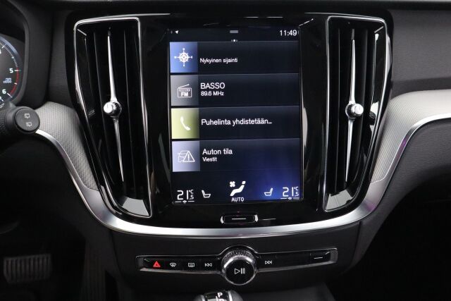 Volvo V60 2018 D4 Inscription aut / LEDit / Webasto / Adapt. Vakk. / Navi / Merkkihuollettu /