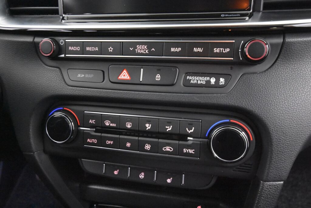 Kia Ceed 2018 1,4 T-GDI ISG 140hv EX 5D DCT A/T EcoDynamics / Tehdastakuu / LED-valot / Navigointi / Peruutuskamera