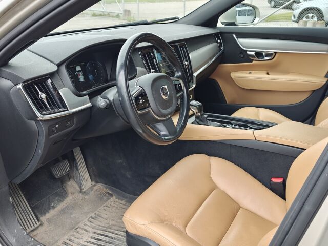 Volvo V90 2016 D4 Inscription aut / Merkkihuollettu / VOC / Webasto / Vetokoukku / Adapt.vakkari / Pilot Assist / Nahkaverhoilu /