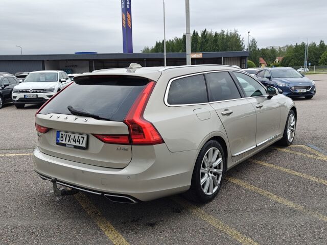 Volvo V90 2016 D4 Inscription aut / Merkkihuollettu / VOC / Webasto / Vetokoukku / Adapt.vakkari / Pilot Assist / Nahkaverhoilu /