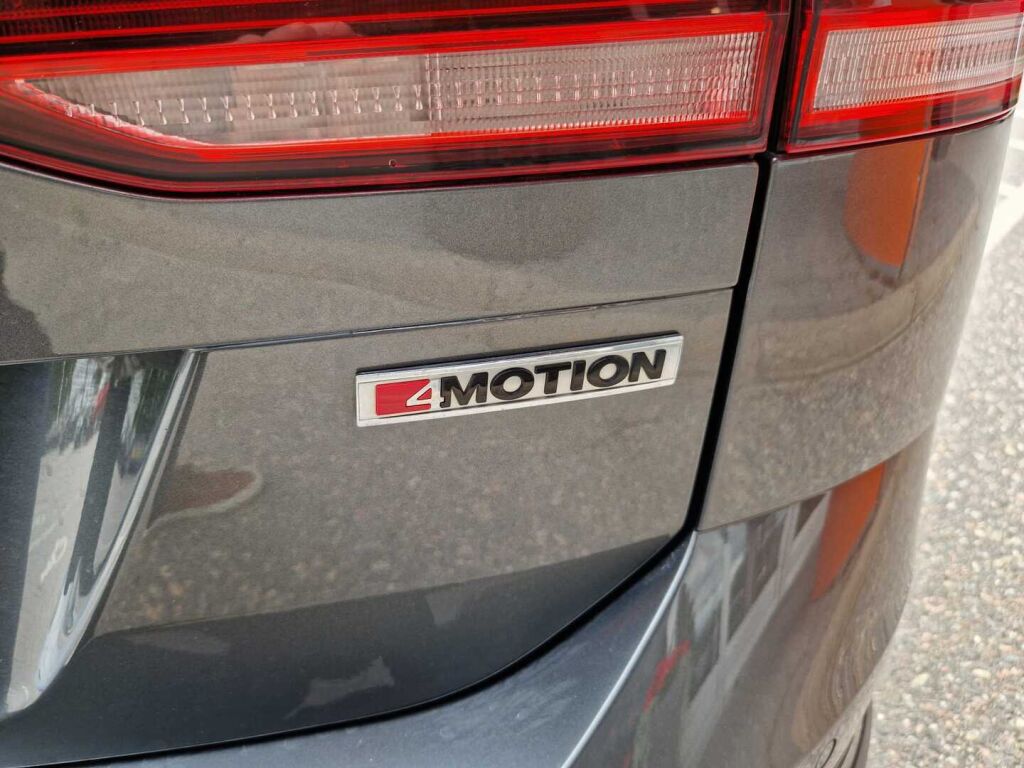 Volkswagen Golf 2019 Variant Alltrack 2,0 TDI SCR 135 kW (184 hv) 4MOTION DSG-automaatti / Webasto / Acc / LED / Keyless Go / Kamera