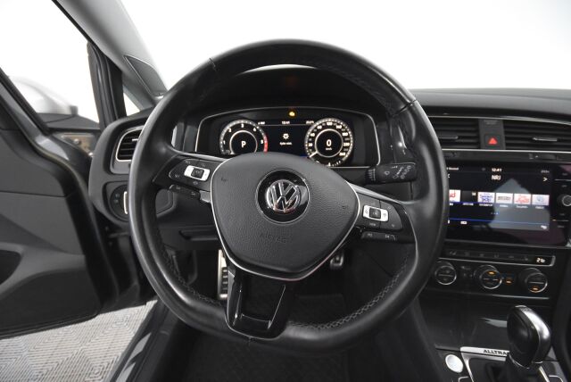 Volkswagen Golf 2019 Variant Alltrack 2,0 TDI SCR 135 kW (184 hv) 4MOTION DSG-automaatti / Webasto / Acc / LED / Keyless Go / Kamera
