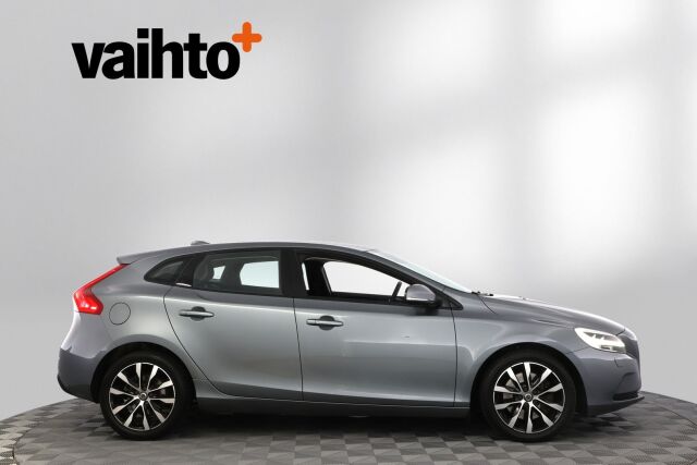 Volvo V40 2019 T2 Dynamic Edition aut / LED / Keyless / Webasto / VOC / Jakopää + huolto 6/25