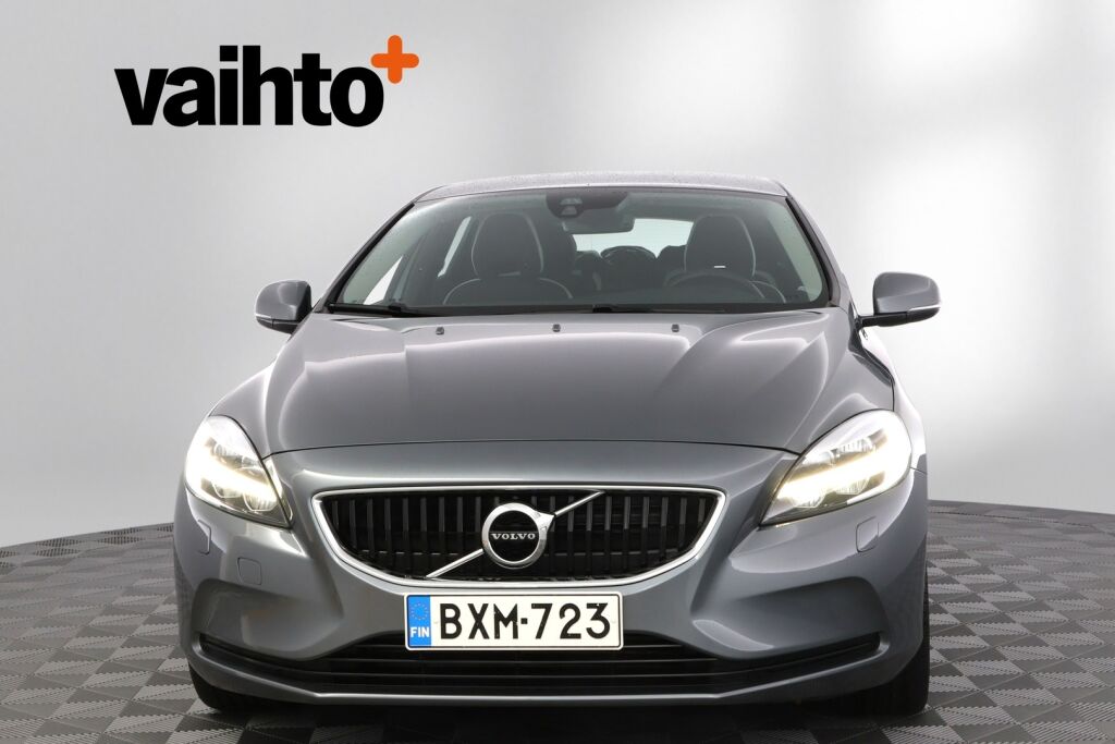 Volvo V40 2019 T2 Dynamic Edition aut / LED / Keyless / Webasto / VOC / Jakopää + huolto 6/25