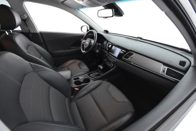 Kia Niro plug-in 2018 1,6 GDI EX DCT / Lohkolämmitin / Kaistavahti / Peruutuskamera / Adapt. vakkari