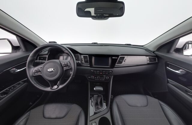 Kia Niro plug-in 2018 1,6 GDI EX DCT / Lohkolämmitin / Kaistavahti / Peruutuskamera / Adapt. vakkari
