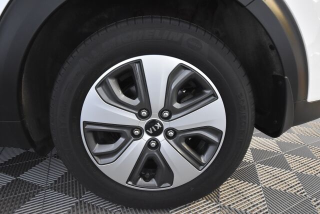 Kia Niro plug-in 2018 1,6 GDI EX DCT / Lohkolämmitin / Kaistavahti / Peruutuskamera / Adapt. vakkari