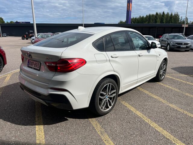 BMW X4 2015 F26 xDrive20d A Business M Sport / Webasto / Vetokoukku / Navi / Muistinahat / Tutkat /