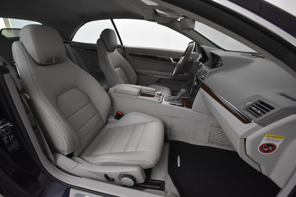 Mercedes-Benz E 2011 250 CDI BE Cabriolet A / Yksiomisteinen suomiauto / Navi / Nahat /  Vakkari /