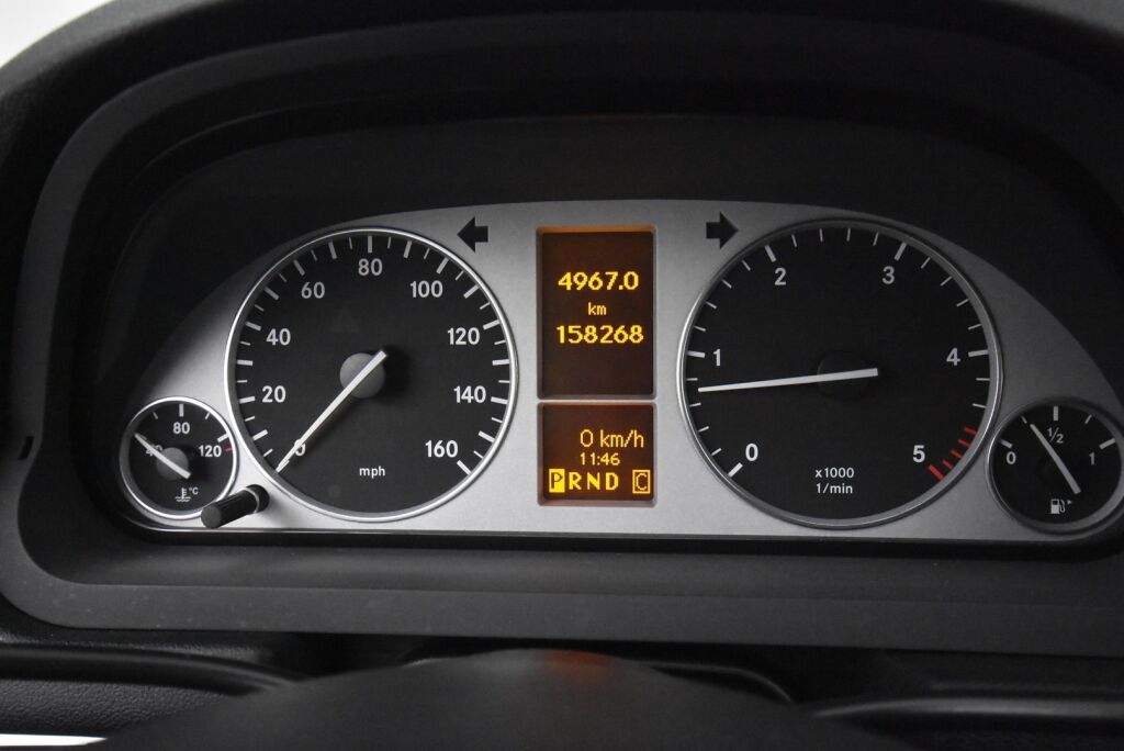 Mercedes-Benz B 2011 180 CDI A / Nahkaverhoilu / Xenon / Tutkat / Veholla huollettu aina