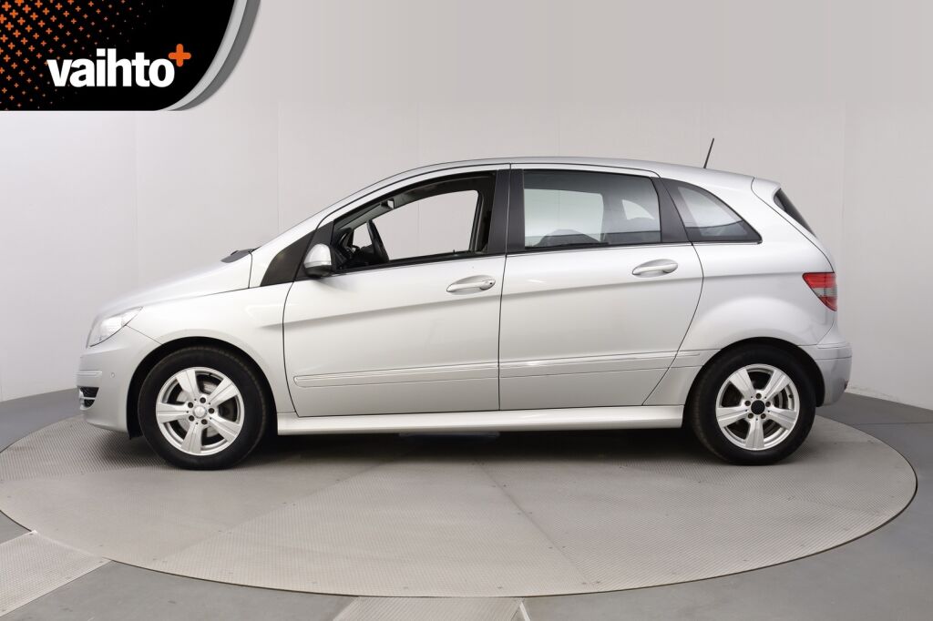 Mercedes-Benz B 2011 180 CDI A / Nahkaverhoilu / Xenon / Tutkat / Veholla huollettu aina