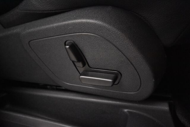 Mercedes-Benz B 2011 180 CDI A / Nahkaverhoilu / Xenon / Tutkat / Veholla huollettu aina