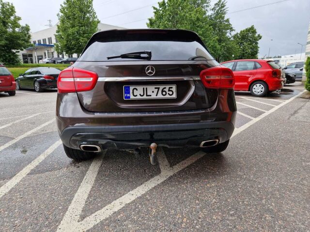 Mercedes-Benz GLA 2014 200 CDI 4Matic A Premium Business / Muistipenkit / Kamera / Koukku / Juuri huollettu