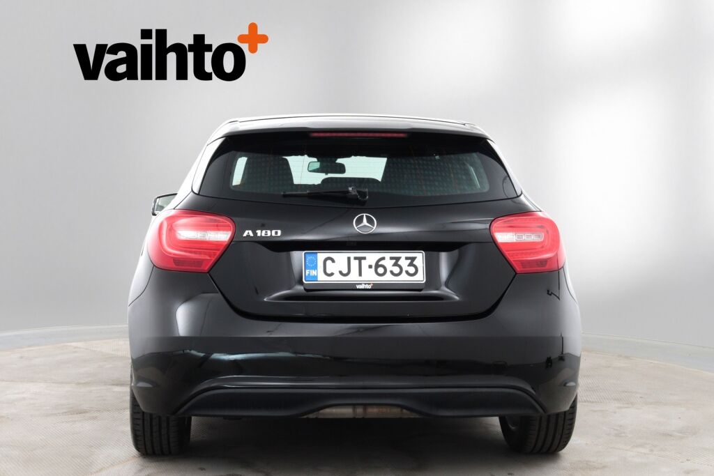 Mercedes-Benz A 2015 180 BE A Summer Edition