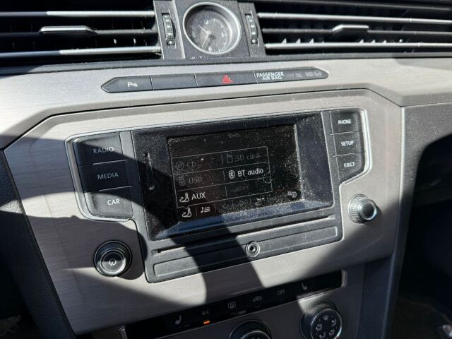 Volkswagen Passat 2015 Sedan Trendline 1,4 TSI 92 kW (125 hv) BlueMotion Technology / Lohkolämmitin / Bluetooth / Vakionopeudensäädin / Jakopää tehty 2022