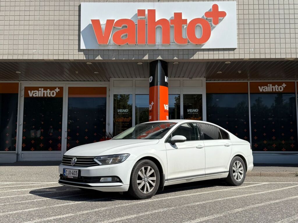 Volkswagen Passat 2015 Sedan Trendline 1,4 TSI 92 kW (125 hv) BlueMotion Technology / Lohkolämmitin / Bluetooth / Vakionopeudensäädin / Jakopää tehty 2022