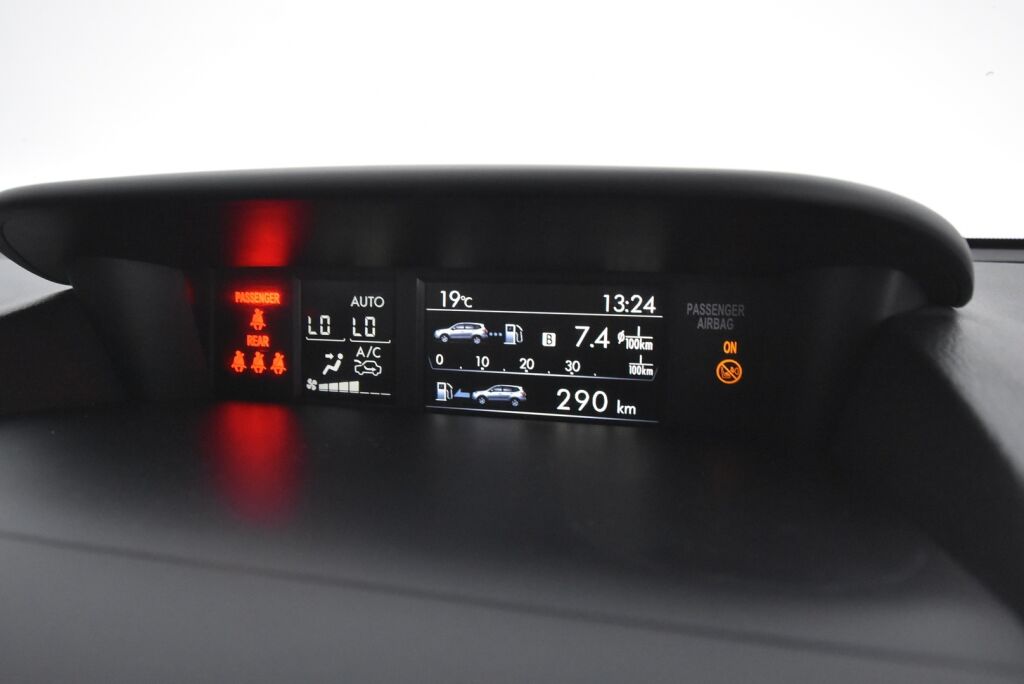 Subaru Forester 2017 2,0i XS CVT / Vetokoukku / Moottorinlämmitin / Led-ajovalot / X-Mode