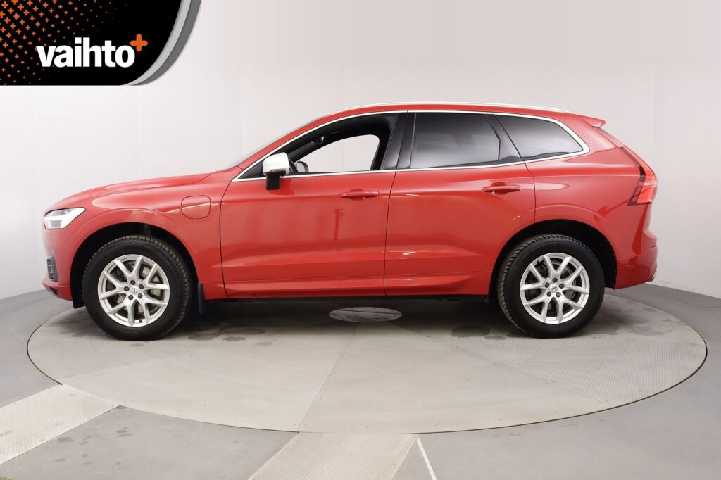 Volvo XC60 2018 T8 AWD R-Design aut / VOC / Adap.vakionopeudensäädin / Vetokoukku / Panoraama - RAHOITUS TÄHÄN AUTOON VAIN 3.99% - 