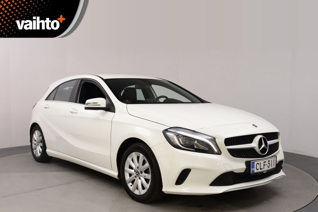 Mercedes-Benz A 2017 180 A Suomi 100 Edition / Juuri huollettu / High Performance valot / Vetokoukku