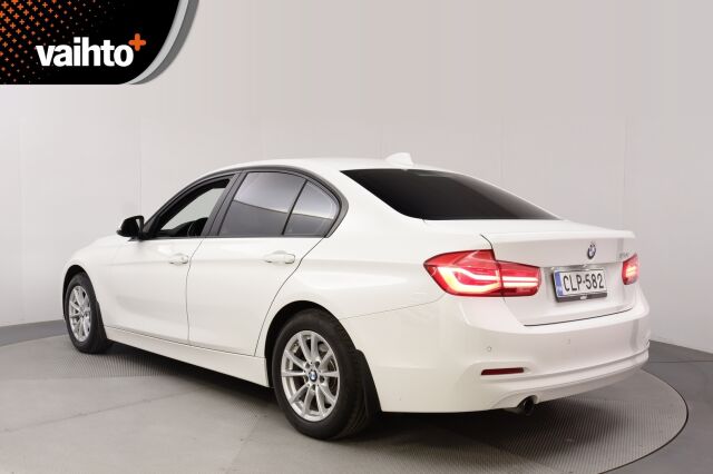 BMW 318 2018 F30 Sedan 318i A Business Exclusive / Facelift / Sporttipenkit/ Ledivalot