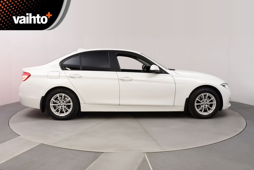 BMW 318 2018 F30 Sedan 318i A Business Exclusive / Facelift / Sporttipenkit/ Ledivalot