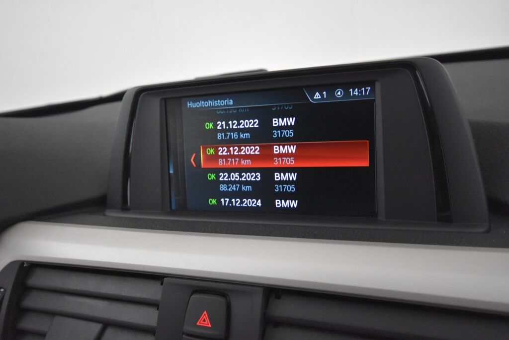 BMW 318 2018 F30 Sedan 318i A Business Exclusive / Facelift / Sporttipenkit/ Ledivalot